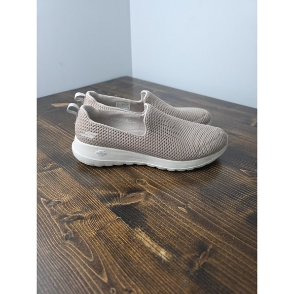 Skechers Shoes Womens Sz. 8.5 Beige Go Walk Joy Goga Max Knit Slip On Comfort - Picture 10 of 14